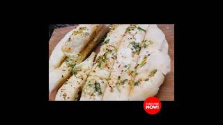 10 minute Cheesy Garlic bread recipe | homemade garlic bread recipe | easy&quick|garlicbreadshorts