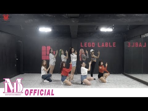 MOMOLAND(모모랜드) - \