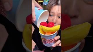 I've seen a lot of foreigners eat this. Today, we have it in Thailand too: Choco Gems Pop 🍓🍊🍌🍇📍: ... screenshot 5