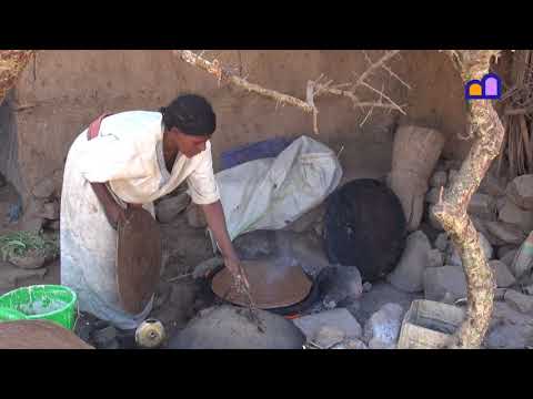 Ethiopia - Injera preparation