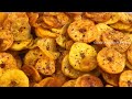 Chips épicés de bananes plantains non mûres