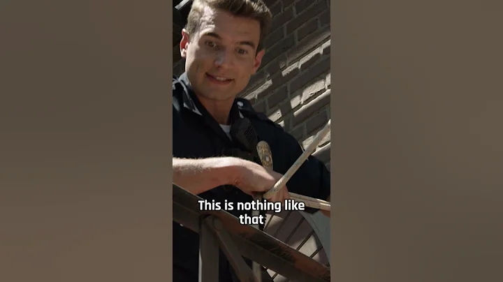 Jim Street Becomes Tarzan🤨 #SWAT #ShemarMoore #Shorts