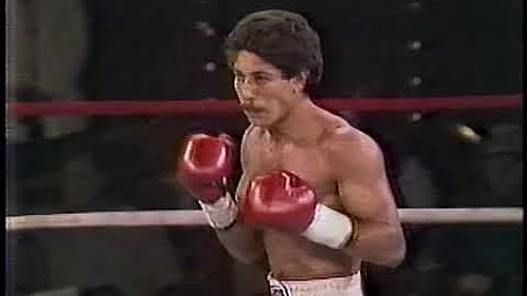 Wilfredo Gomez vs Juan Meza