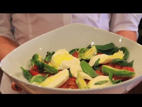 Avocado, Tomato & Spinach Salad : Spinach Salads