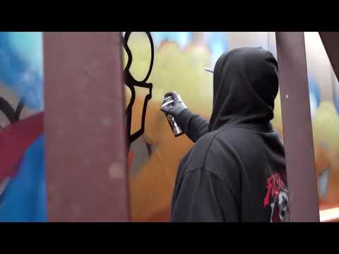 WE GOT CAUGHT! By a friendly train worker :) Beat by J'ADED - Train Graffiti - Stompdown Killaz