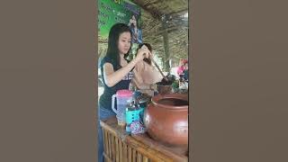 Penjual es dawet cantik