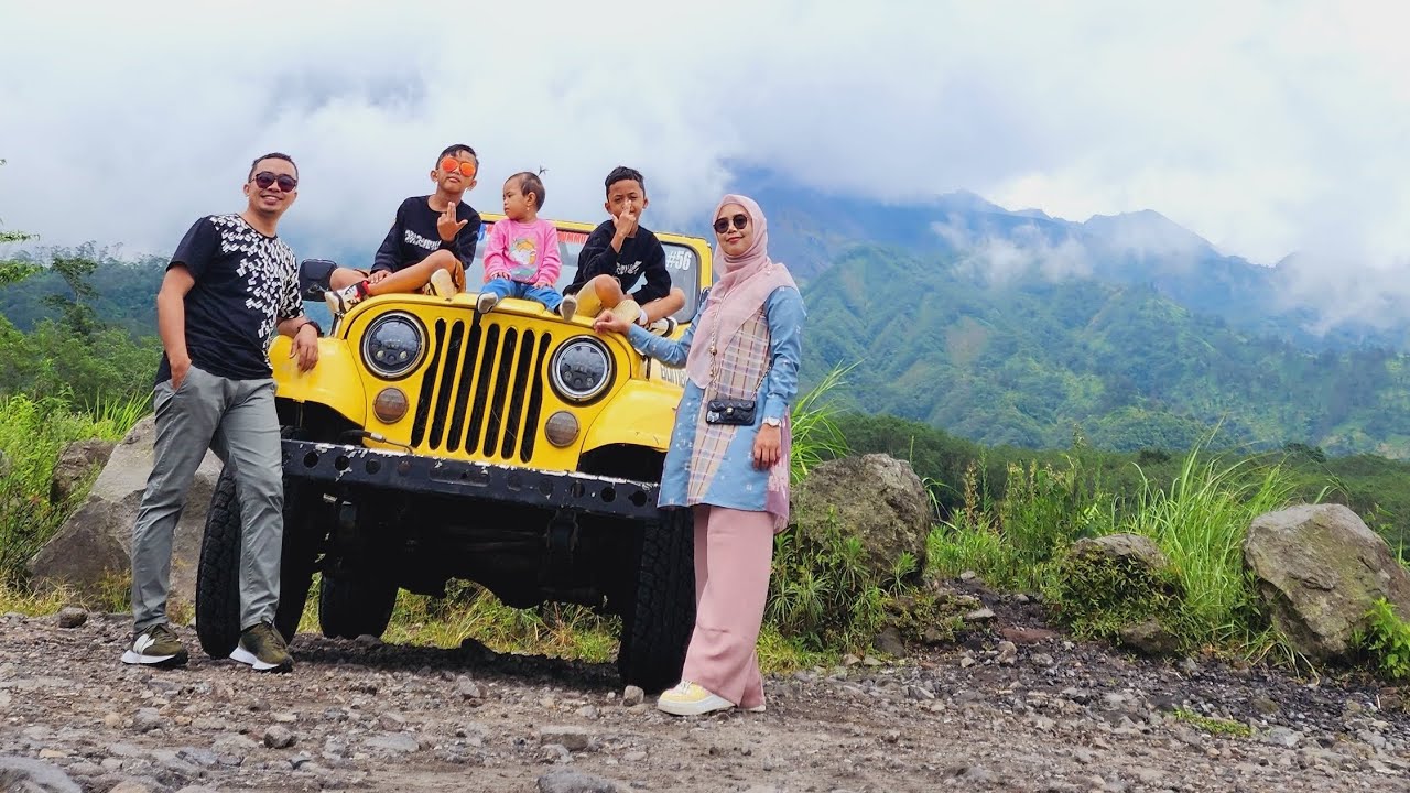 Gunung Merapi Jeep Adventure - YouTube