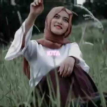 Story WhatsApp 'Aduh mama e Ada gadis baju Merah'