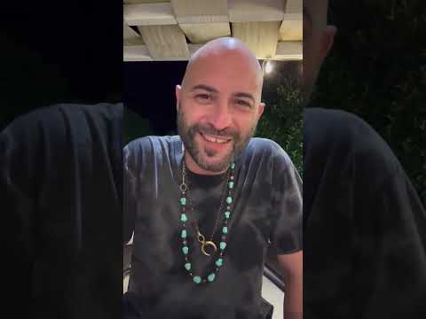 Caos parcheggi al concerto dei Negramaro: in ritardo e non per tutti. Sangiorgi: «Molto dispiaciuto»