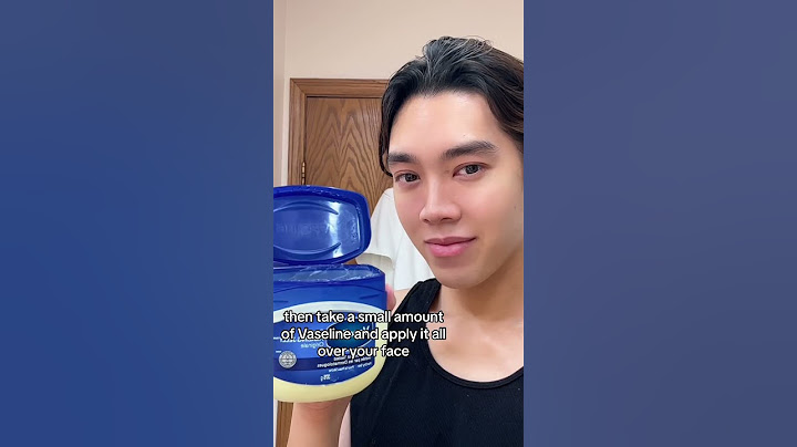 How to use Vaseline on your face #koreanskincare #skincare #skincareroutine #skincaretips