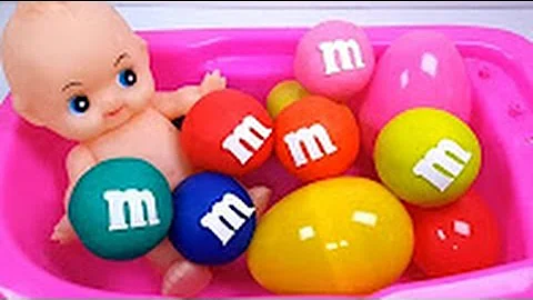 Play Doh Giant M&M Baby Doll Bath Time & Superhero Molds Learn Colors Finger Family Nursery Rhymes