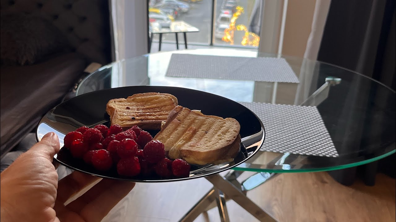 Easy & Delicious Breakfast Routine | #DailyVlog #MorningRoutine # ...