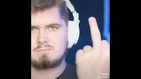 Meet the boys || Eddie, Mully & narrator ect.