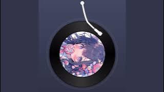 美美Sunday（抖音热播版） - uwu 【美美 Sunday 手里握着咖啡 汇聚目光焦点】