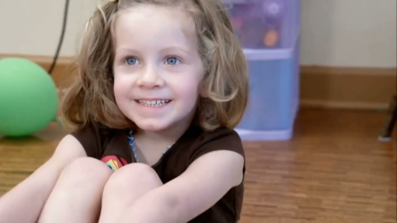 S01e10   Daniel Shares His Tigertastic Car Katerina Shares Her Tutu