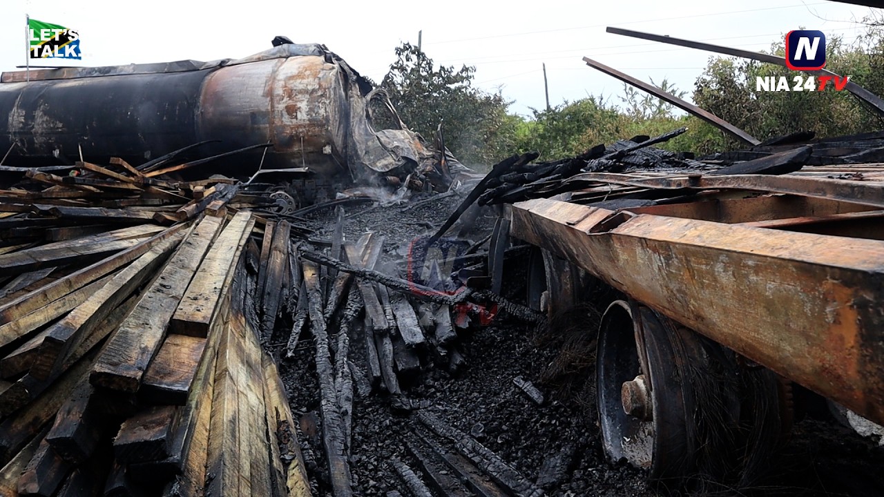 BREAKING! MAGARI YA MIZIGO YAGONGANA NA KUTEKETEA KWA MOTO MORO, WATATU WAFARIKI