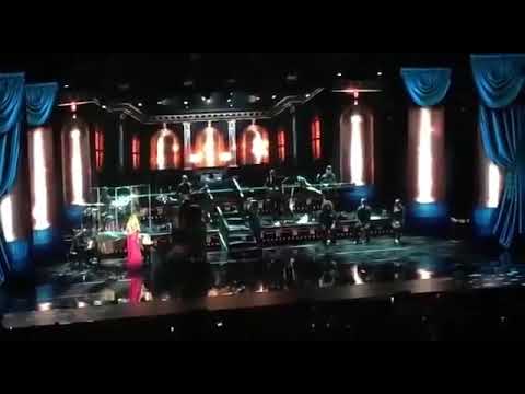 Mariah Carey - Portrait Live in Houston Caution World Tour 2019