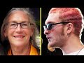 Capture de la vidéo Layne Staley's Mother On Layne's Drug Addiction & Death: "A Death Grip"