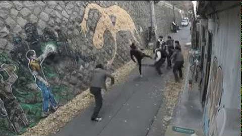 who says women can not defend themselves? ¡¡ XD