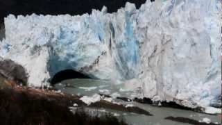 Giant Ice Chunks Falling from Perito Moreno Glacier