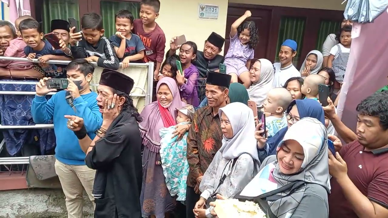 bang kiki dipaksa maen & Bang aden kejeblos got..!! palang pintu sanggar al-ma'ruf..!!