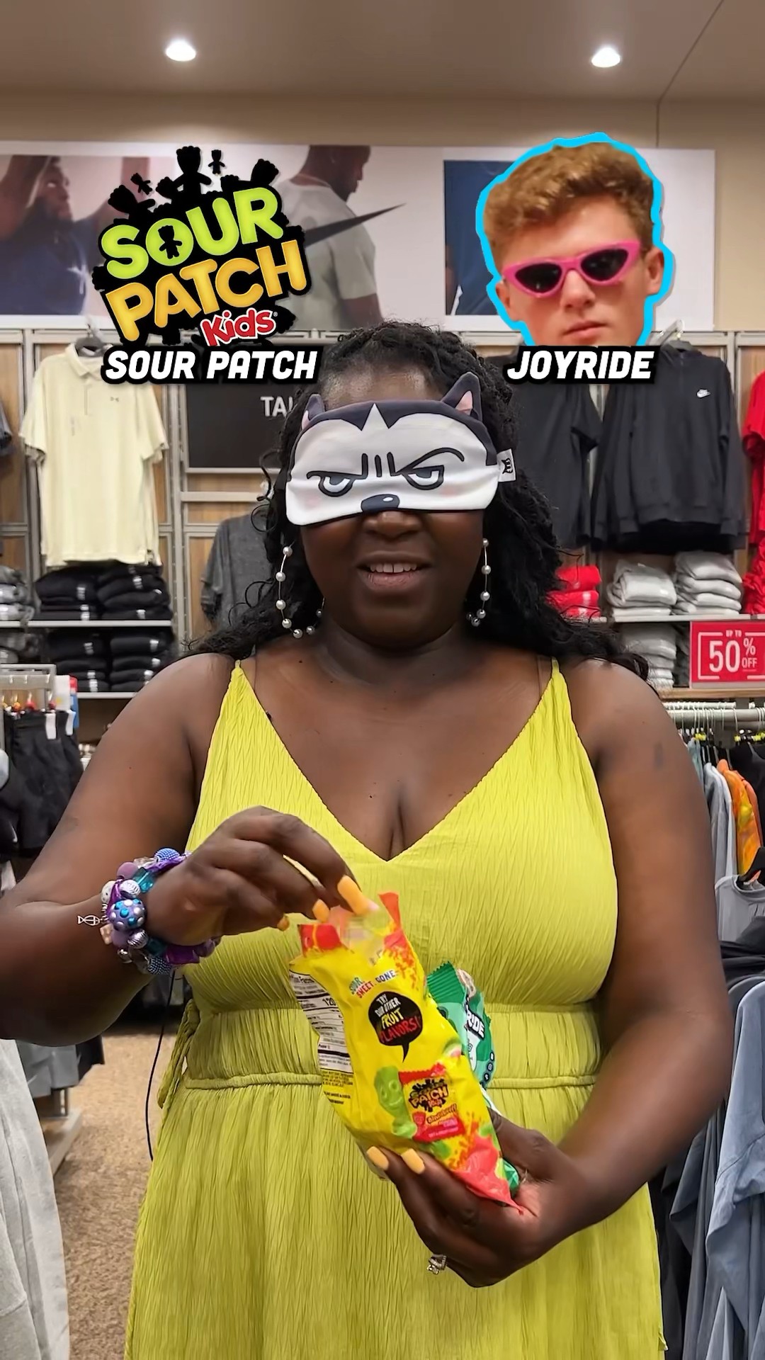 Strangers Guess the YouTuber Products ?