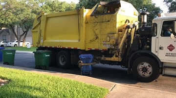 Summer: AutoCar ACX Heil Durapack Python 410416