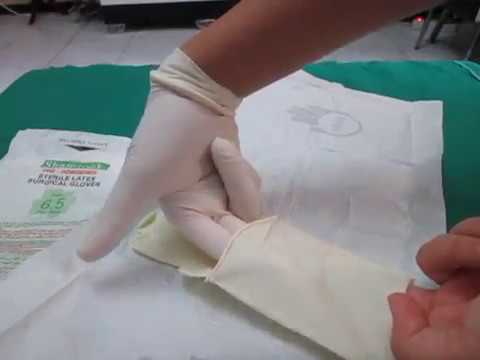 Vidéo: A quoi servent les gants stériles ?