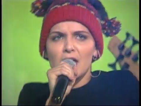 Маша и Медведи - Любочка (Live @ "Музыкальный ринг")