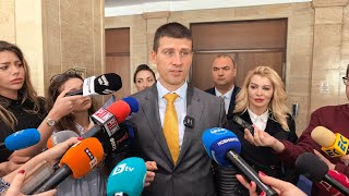 видео: Ивелин Михайлов пред медиите : Хората не искат празни ходове, искат резултати! - 30.10.2025 г.  картинка: Ивелин Михайлов пред медиите : Хората не искат празни ходове, искат резултати! - 30.10.2025 г.
