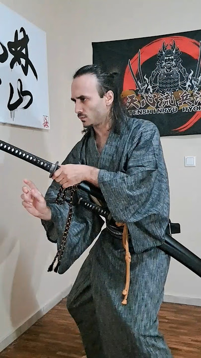 Matata-Nuki (瞬抜). Drawing quickly and compactly. #tenshinryu #samurai #martialarts #katana #japan