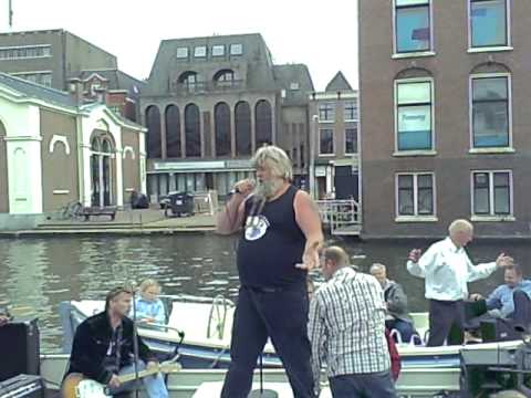 Peter Labruyere zingt loflied op Leiden