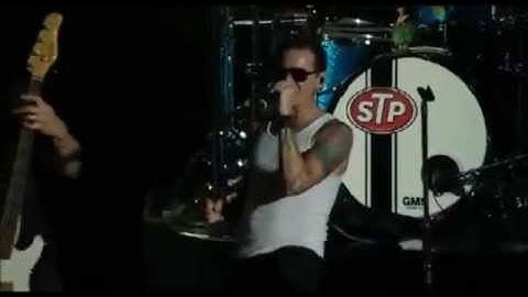 Stone Temple Pilots feat. Chester Bennington - Dead and Bloated 2013