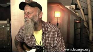 #291 Seasick Steve - Burnin&#39; Up (Acoustic Session)