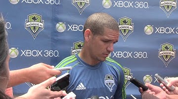 Interview: Osvaldo Alonso Discusses Rescinded Red Card