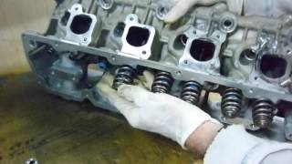 Dodge Viper Cylinder Heads Assembly and Installation