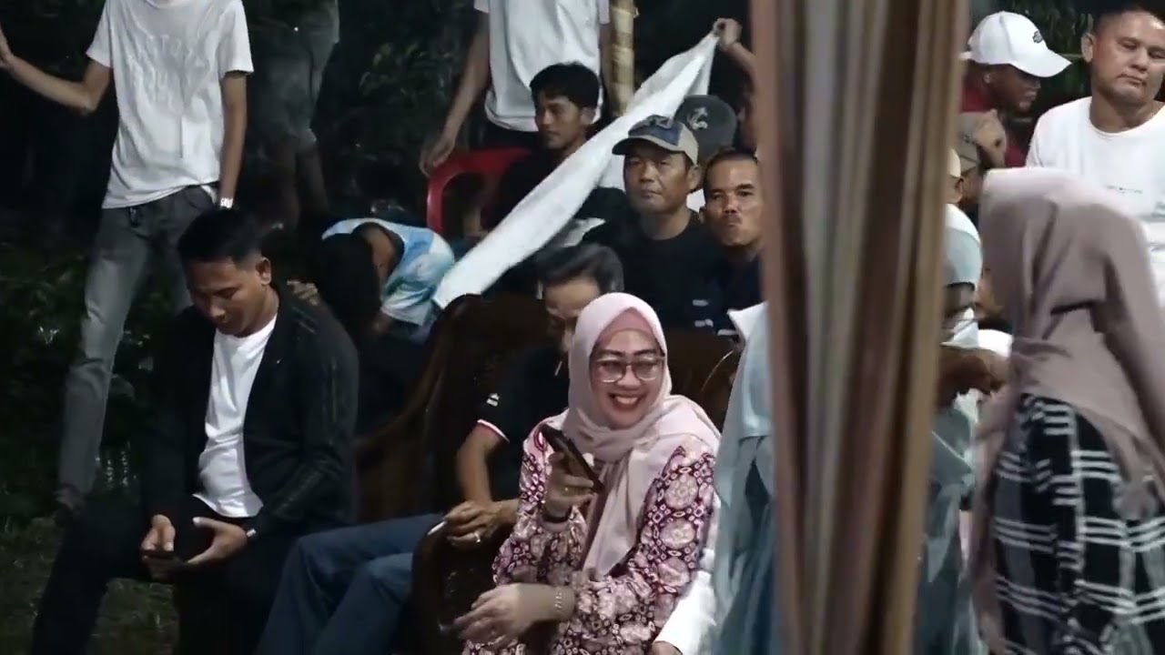 Rajawali musik // gedung tua // live desa seridalam 