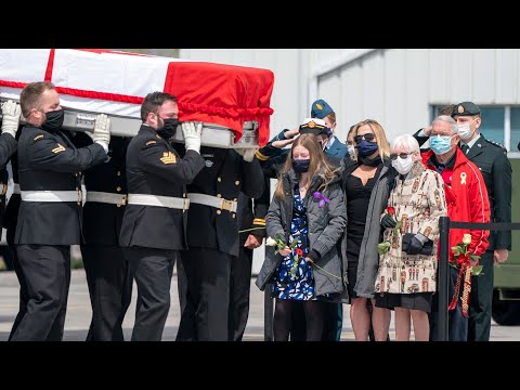 Canadian soldiers killed in helicopter crash repatriated under the shadow of a pandemic