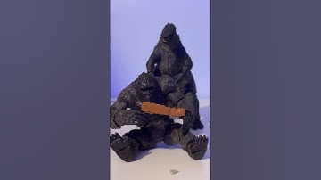 Kong makes an axe #monsterverse #godzilla #kong #stopmotion #actionfigure
