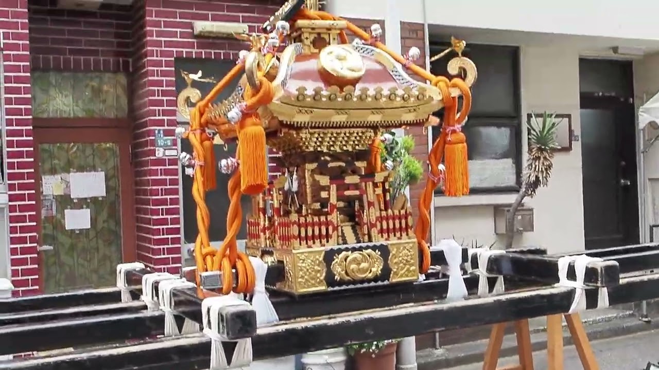 新宿 花園神社 例大祭 新宿二丁目町会 2026/05/23 a25 - YouTube