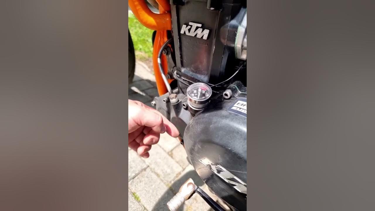 KTM LC4 besser nicht warm laufen lassen! shorts YouTube