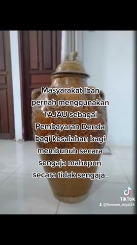 Tajau Tags antik Gentong Guci Dayak Kuno Kekaisaran Dinasti China ditemukan di Kalimantan