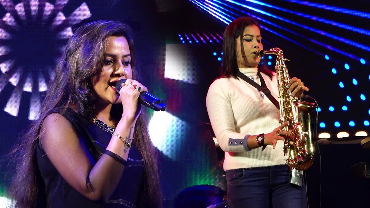 Asha Bhosle Song Cover by Mandira Sarkar || Aaj Dole Mon Kar Isharate || Saxophone Queen Lipika