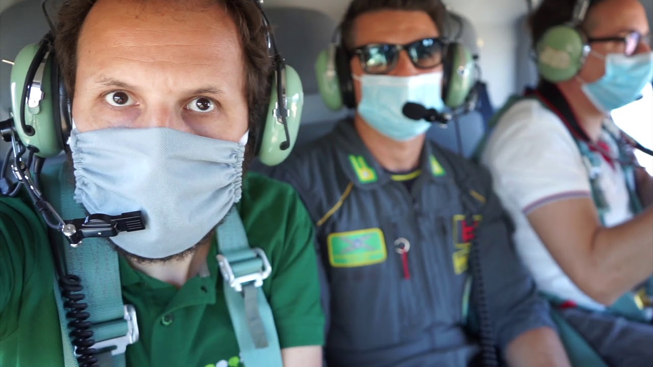 Palermo - Il nostro viaggio a bordo dell'elicottero della Guardia di Finanza