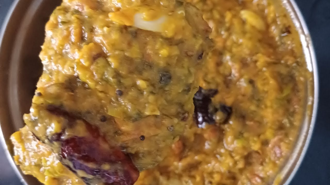 చాల సులభంగా ఎవ్వరైనా చేసుకోగలిగే  టమాటో పుదీనా పచ్చడి /simple,quick and easy Tomato pudina chutney.