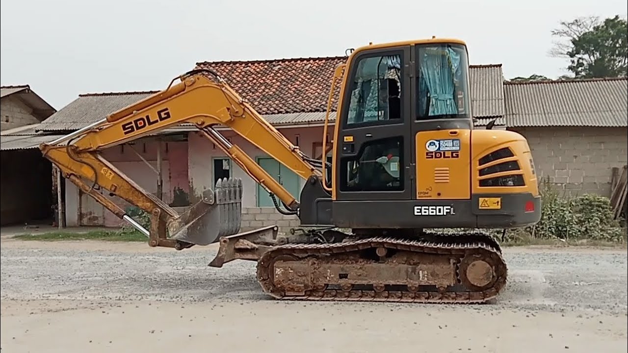 excavator bucket, compactor, traktor rotary, combine harvester YouTube