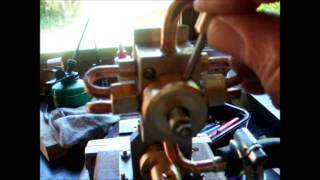 Single dual acting oscillating engine