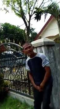 Lucu Orang Gila Misoh2 Dancok,Anak e tempek. Wong Edan Kuwi Bebas.
