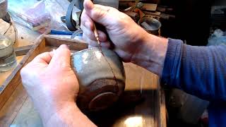 Traditional, lacquer based kintsugi, step 1, application substrate red lacquer