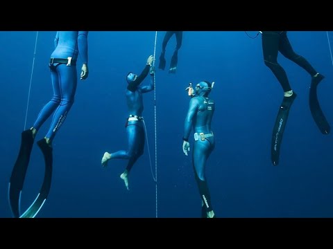 Самые глубокие фридайверы FIM по тросу на руках 2022! Легендарный нырок Петара Кловара на 132 метра!